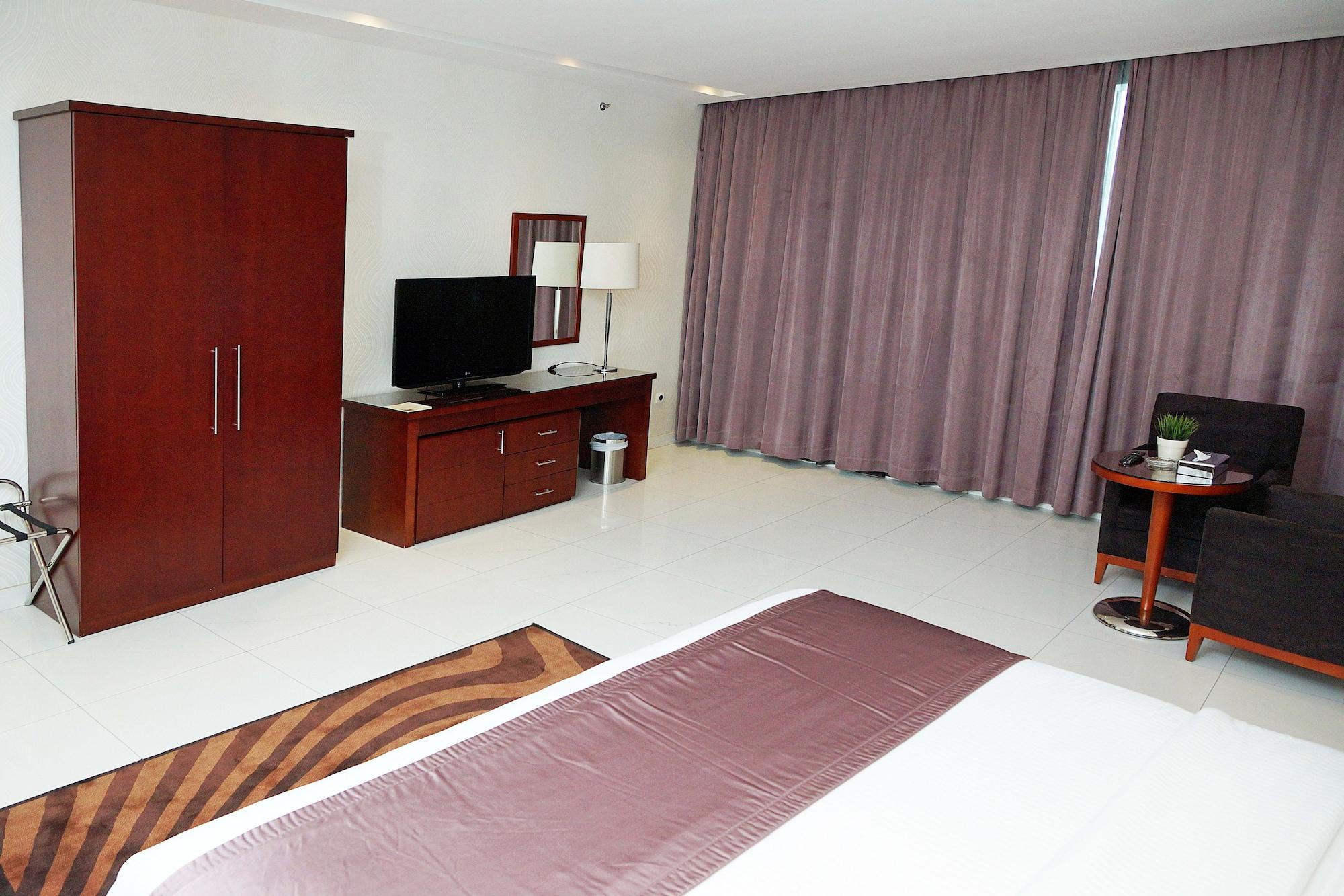 Grand Mayral Hotel Khobar Bagian luar foto