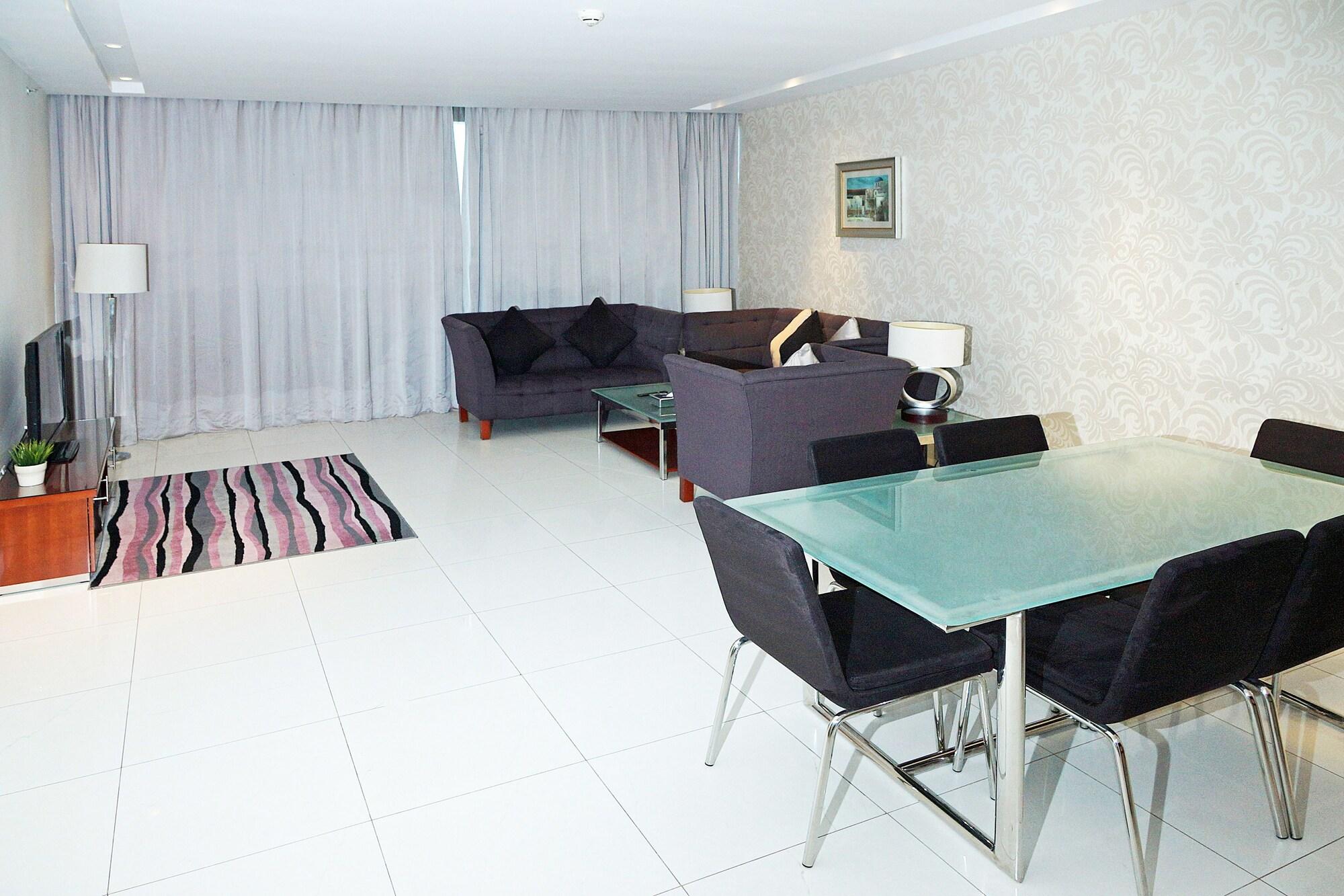 Grand Mayral Hotel Khobar Bagian luar foto