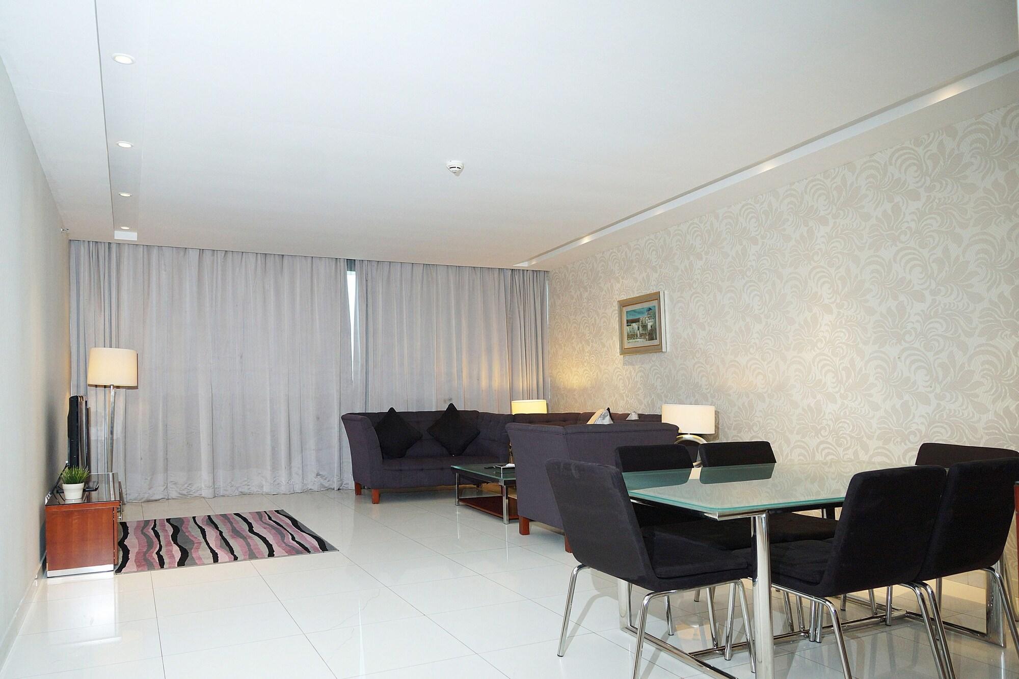 Grand Mayral Hotel Khobar Bagian luar foto