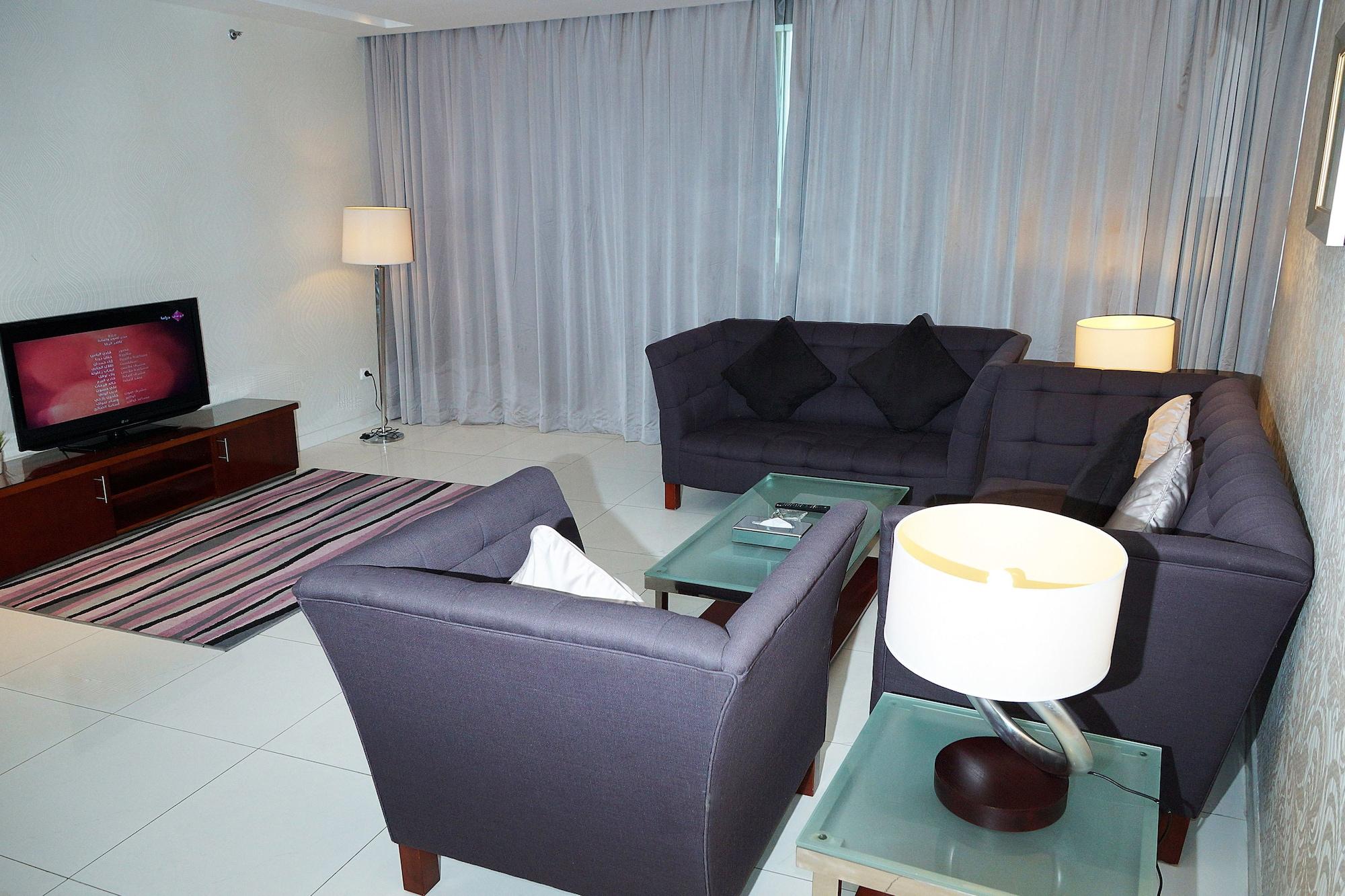 Grand Mayral Hotel Khobar Bagian luar foto