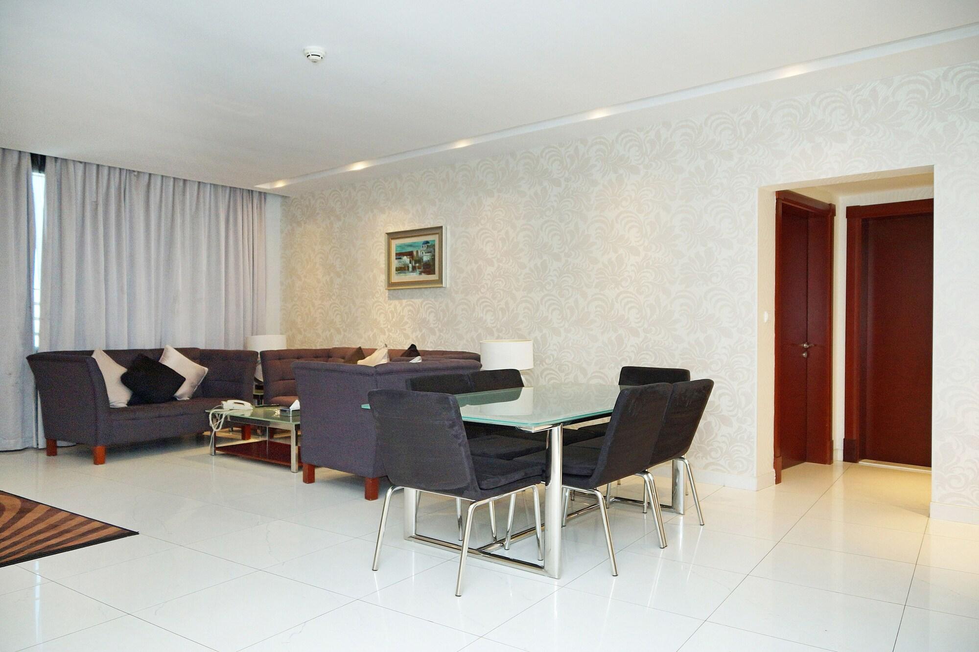 Grand Mayral Hotel Khobar Bagian luar foto