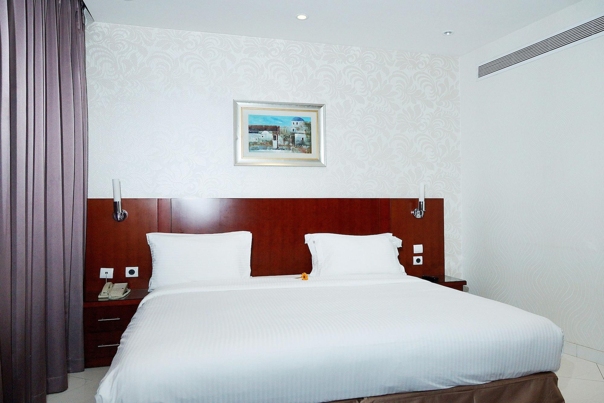 Grand Mayral Hotel Khobar Bagian luar foto